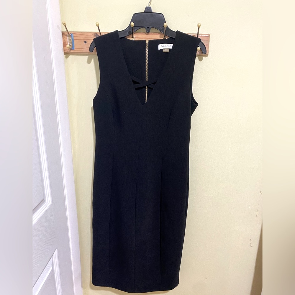 CALVIN KLEIN Dress